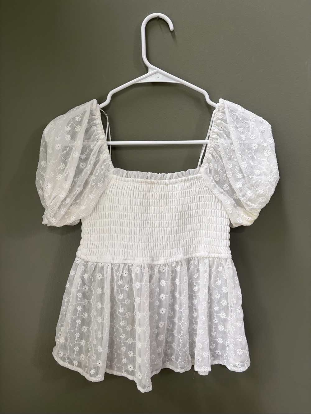 Mi Ami Boutique brand White Eyelet Puff Sleeve Smocked Babydoll Top